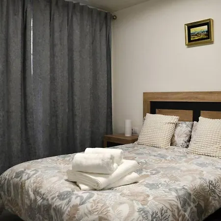 Nuevo Apartamento De 3 Dormitorios En Calle Alta Santander Exterior photo