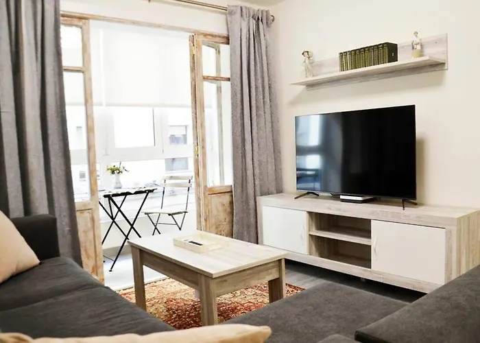 Nuevo Apartamento De 3 Dormitorios En Calle Alta